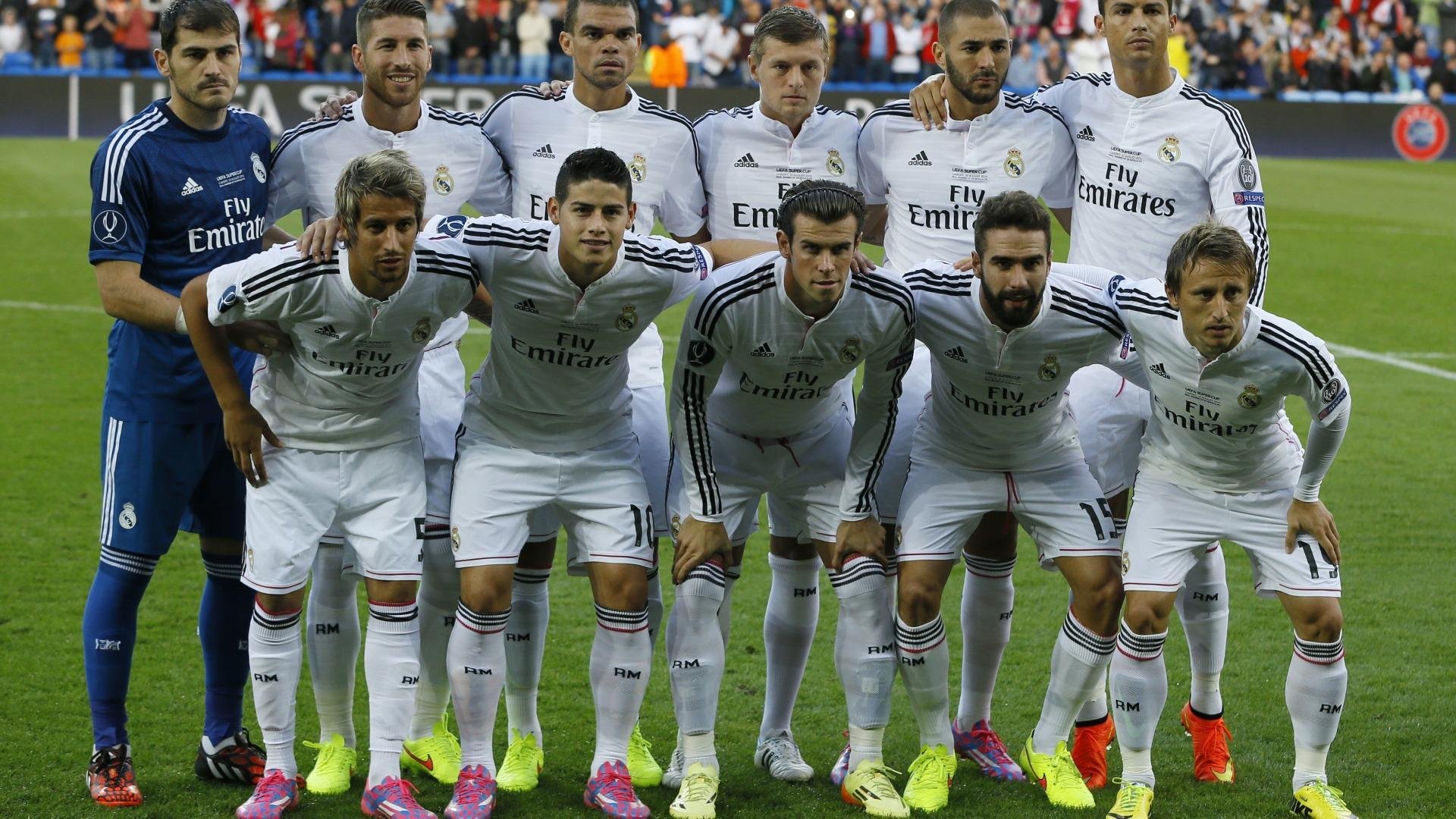 “球场内外:球员的动人故事和激情人生”,关于球员