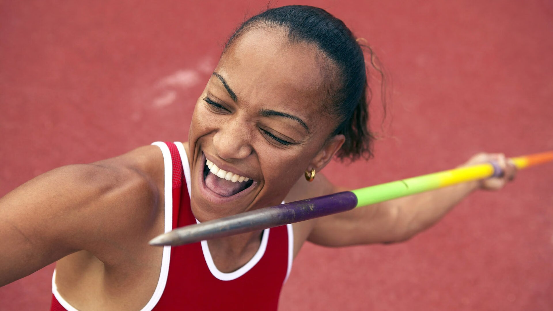 激动人心！国内足球聚焦焦点大战，焦点访谈中国足球